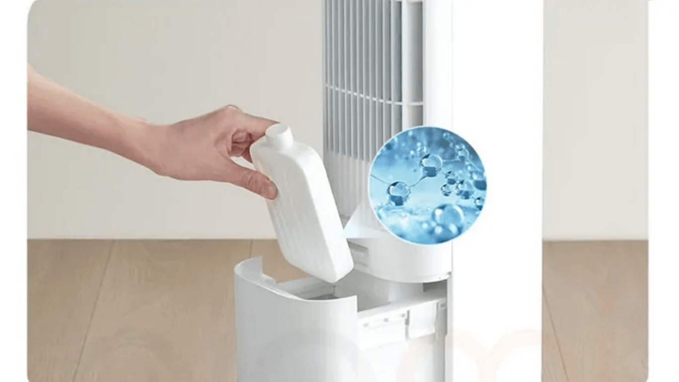 Kinh nghiệm chọn mua quạt điều hòa phù hợp mới nhất 2025 4 Bình chứa nước của quạt điều hòa