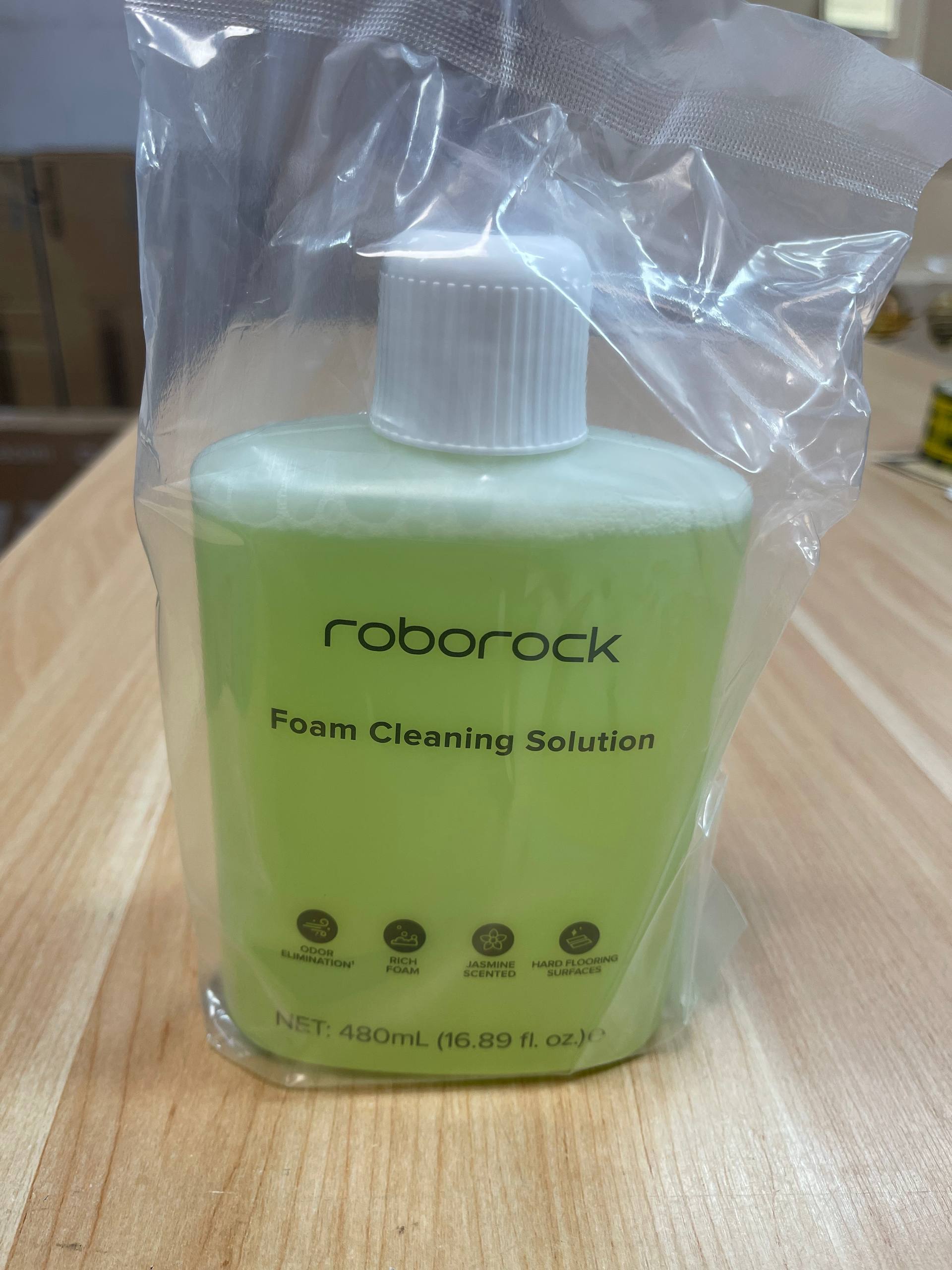 Nước lau sàn tạo bọt 480ml cho Roborock F25 Ace Pro - Chính hãng